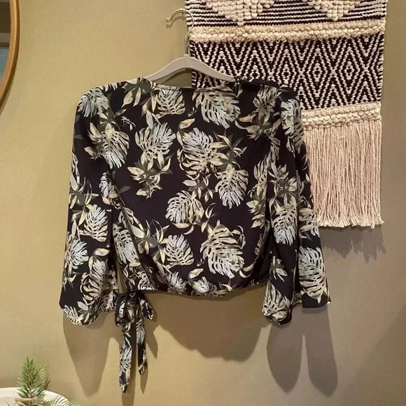 EVERLY TROPICAL CROP TOP BLUE GREEN S - Picture 4 of 4